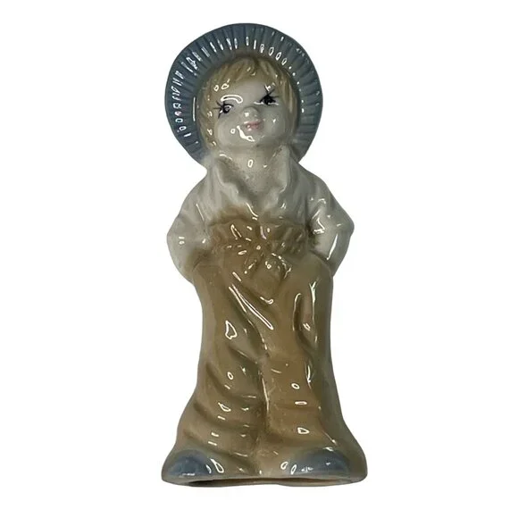 Vintage Figurine Country Girl Hat Hands in Pocket Figurine Hand Painted u Porce - Picture 1 of 5